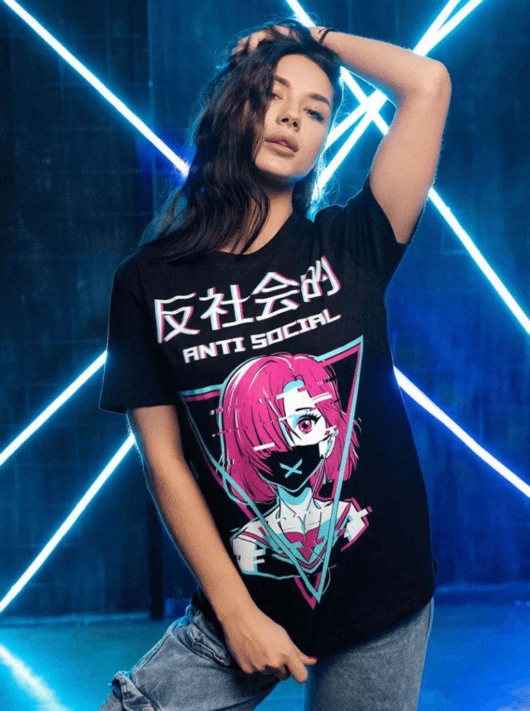 Anti Social anime T-shirt – Japanese text cyberpunk girl neon glitch design חולצת טי אנימה Anti Social – עיצוב ניאון גליץ' עם כיתוב יפני